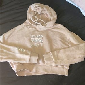 Pacsun crop top hoodie